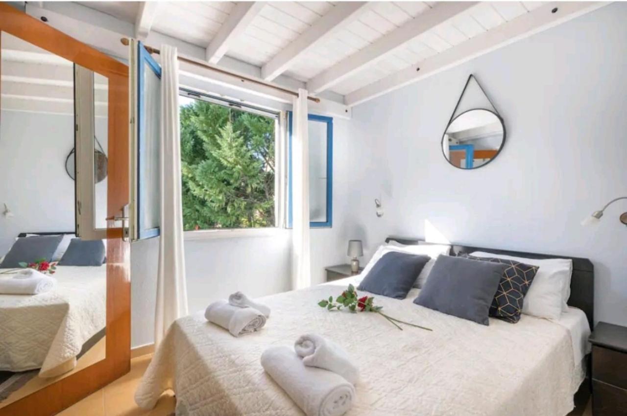 Govino Bay Luxury Beach Loft Apartment Δανίλια Εξωτερικό φωτογραφία