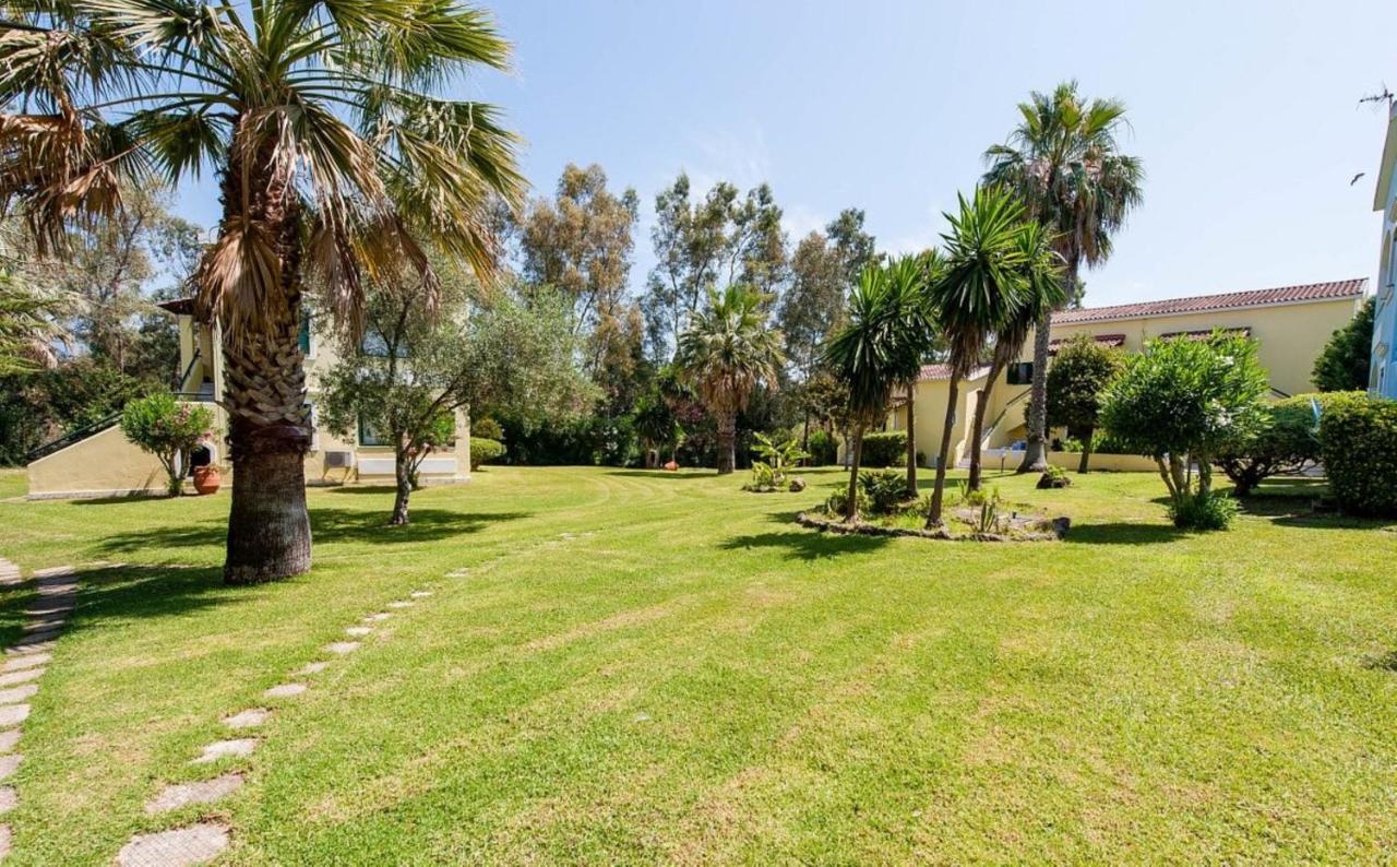 Govino Bay Luxury Beach Loft Apartment Δανίλια Εξωτερικό φωτογραφία