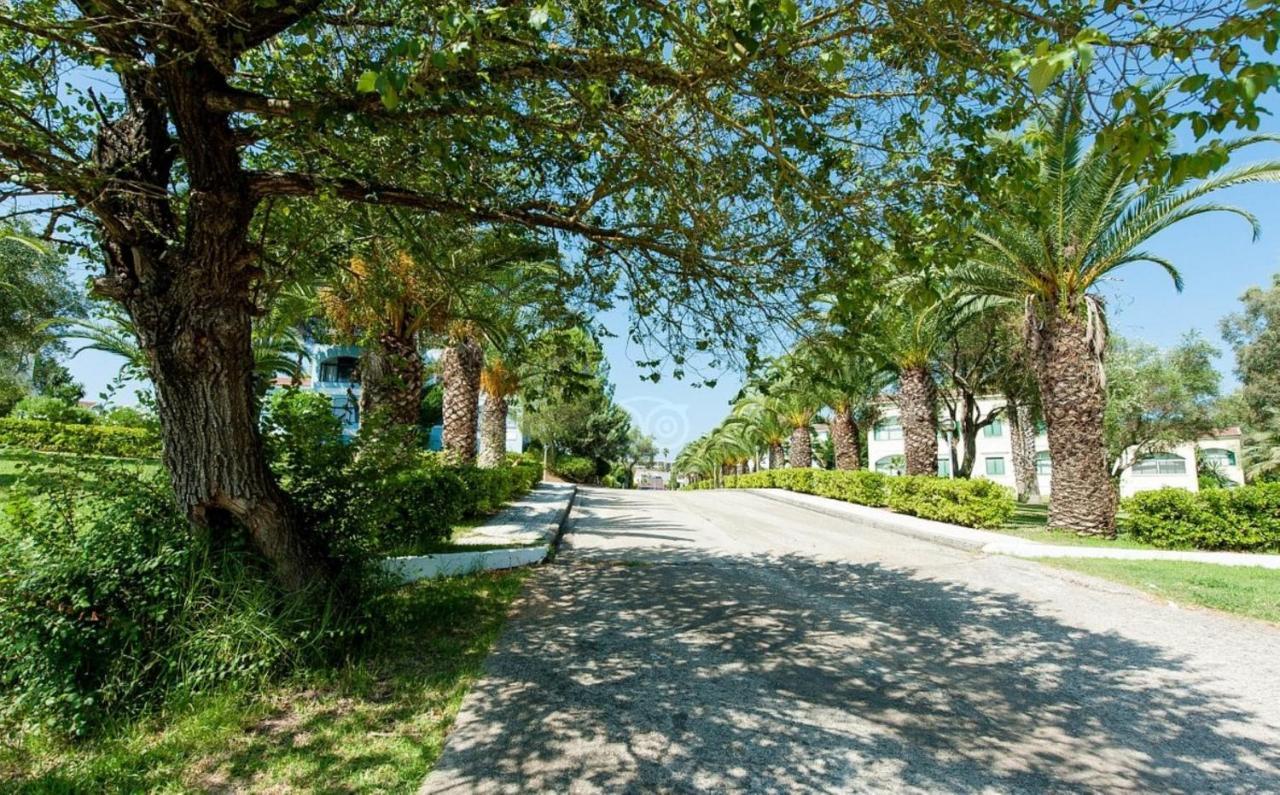 Govino Bay Luxury Beach Loft Apartment Δανίλια Εξωτερικό φωτογραφία