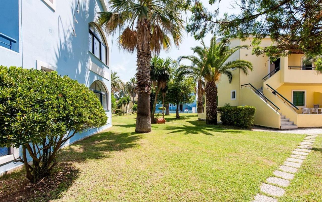 Govino Bay Luxury Beach Loft Apartment Δανίλια Εξωτερικό φωτογραφία