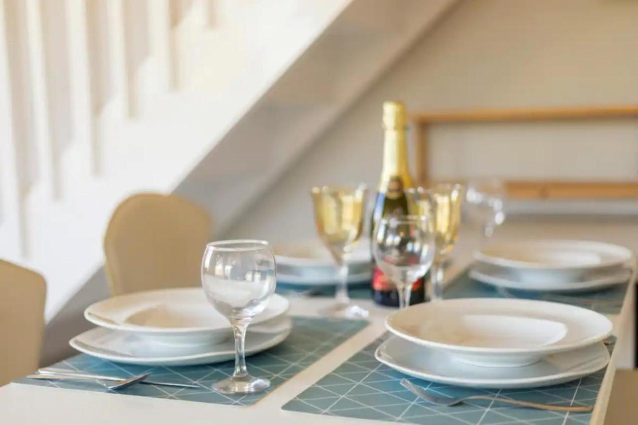 Govino Bay Luxury Beach Loft Apartment Δανίλια Εξωτερικό φωτογραφία