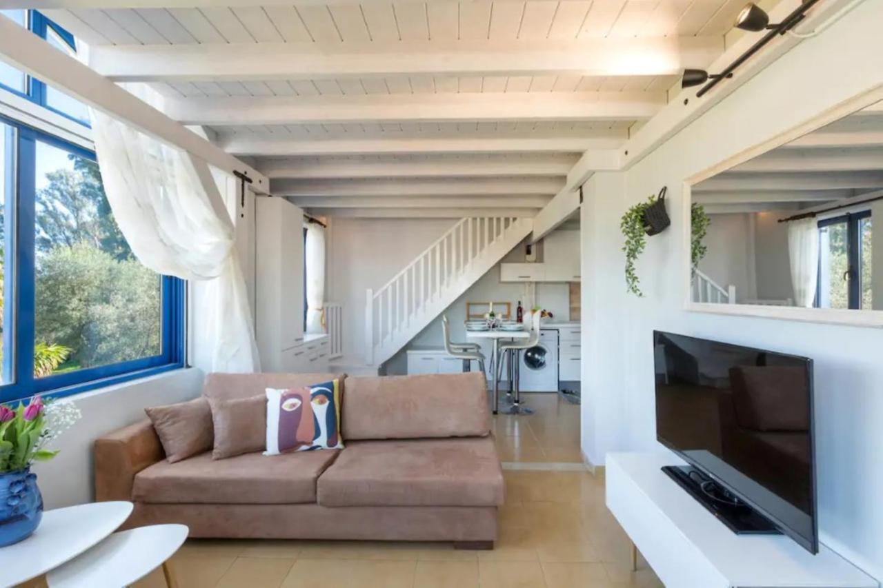 Govino Bay Luxury Beach Loft Apartment Δανίλια Εξωτερικό φωτογραφία